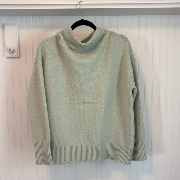 Buyer Backed Out-Relist Vince NWT Marled Funnel Neck Wool Cashmere Blend Sweater - Picture 7 of 7